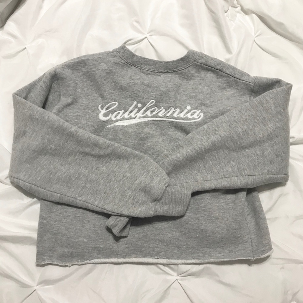 Brandy Melville California Nancy Sweater